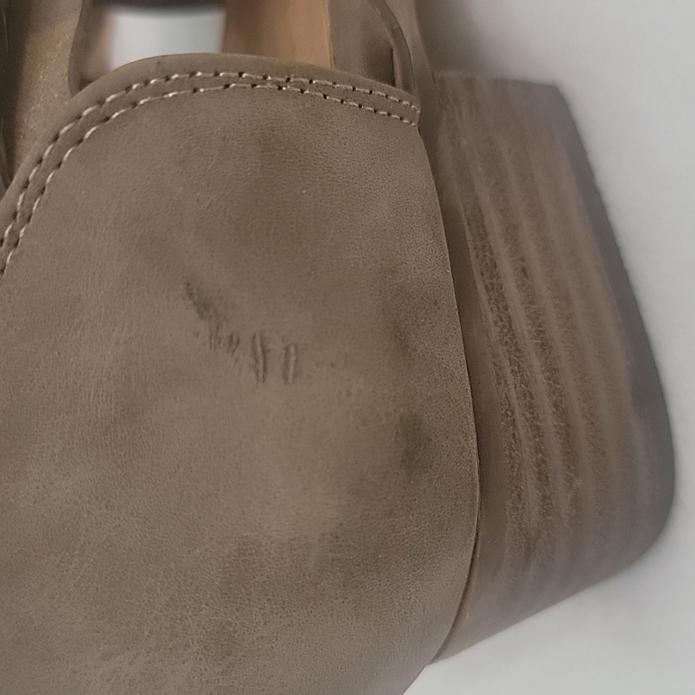 A Rider Girl Brown Taupe Small Heels Size 9 - Picture 4 of 9